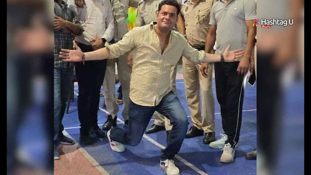 Delhi Cop Dies Moments Afte