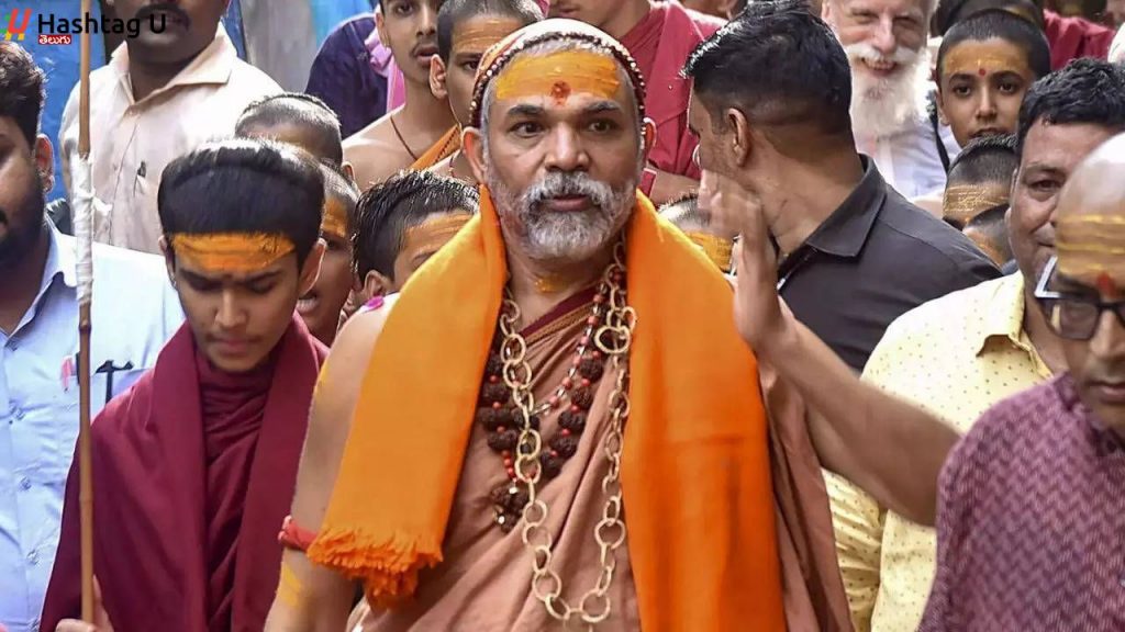 Shankaracharya Vs Govindananda Saraswati
