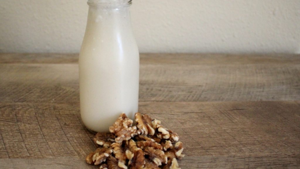 Walnut Milk
