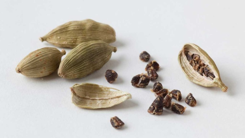 Cardamom Benefits