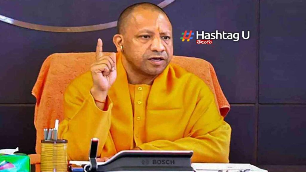 Yogi government stopped the salaries of 2.5 lakh employees