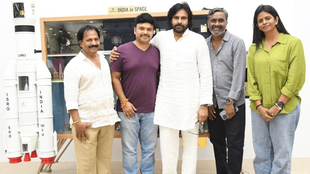 HariHara VeeraMallu Movie Teems Meets Pawan Kalyan