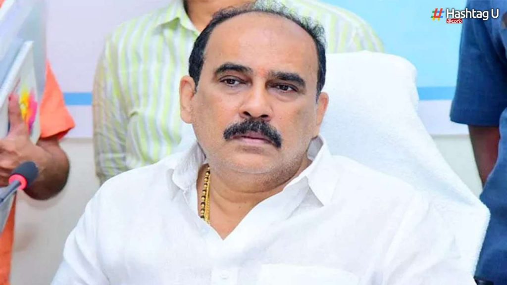 Balineni Srinivas Reddy About Ysr Family Issues