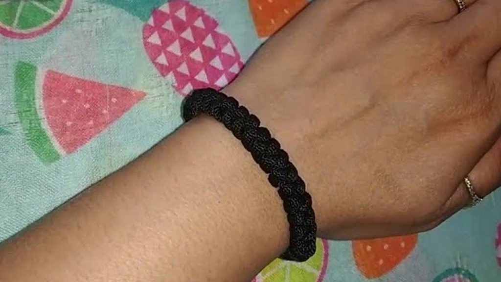 Black Thread