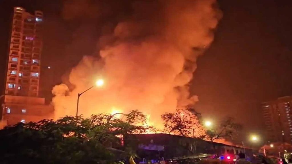 Fire in Mumbai multi-storey building leaves three dead