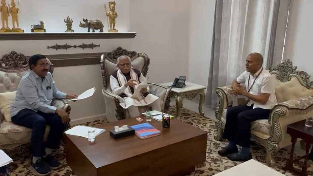 Minister Narayana meet Union Minister Manoharlal Khattar