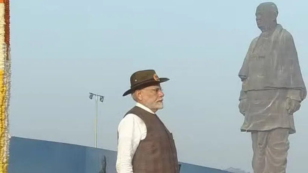 Narendra Modi (2)