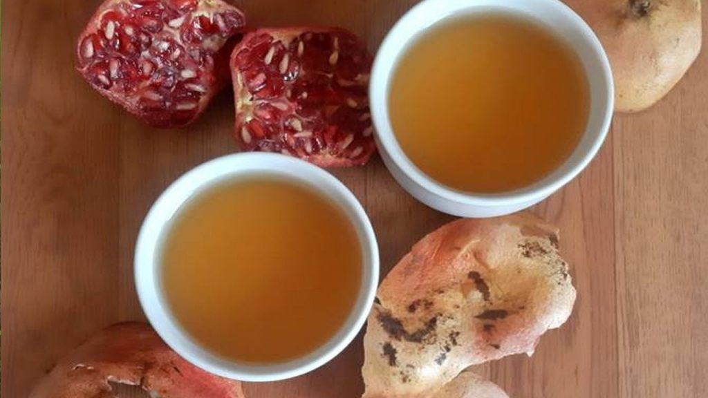 Pomegranate Peel Tea