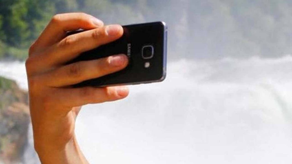 Selfie Accident