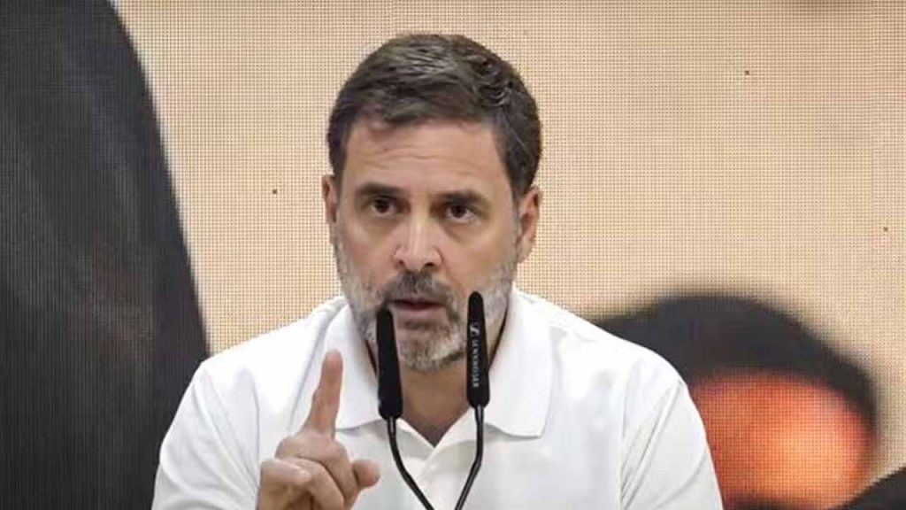 Rahul Gandhi meet Congress MPs on 19