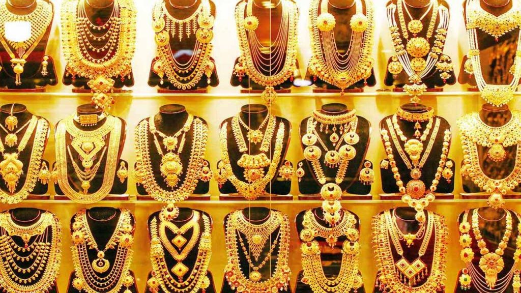 Gold prices rose sharply on the third day