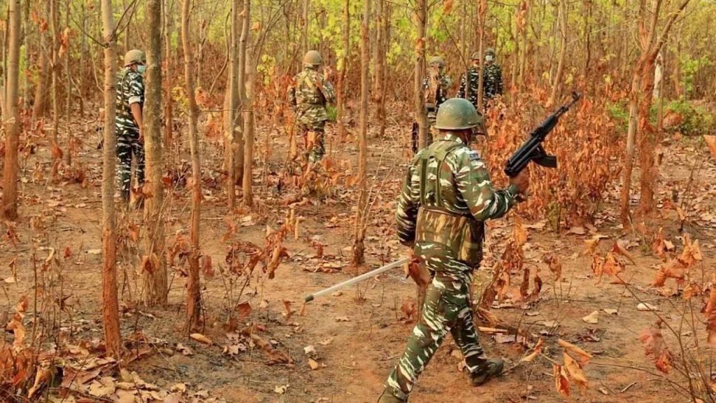 Massive encounter in Chhattisgarh..Five Maoists killed