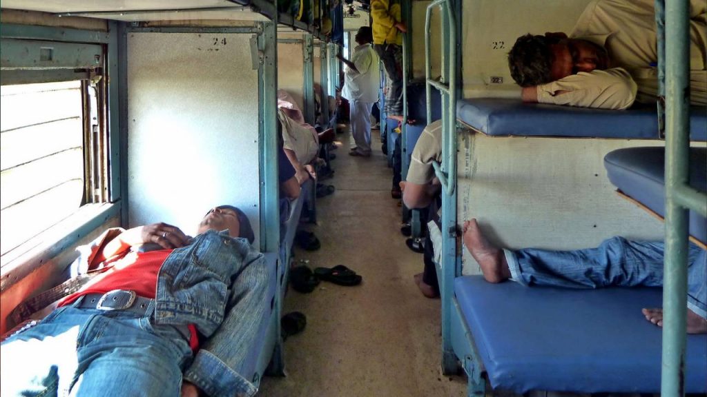 Sleeper Class Middle Berth Rules Must Know Railway Rules