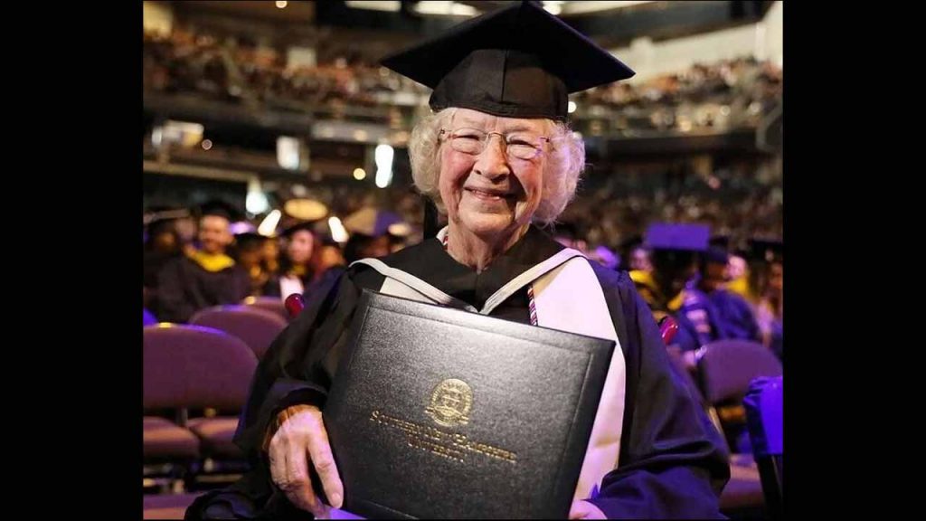 90 Year Old Woman Graduatio