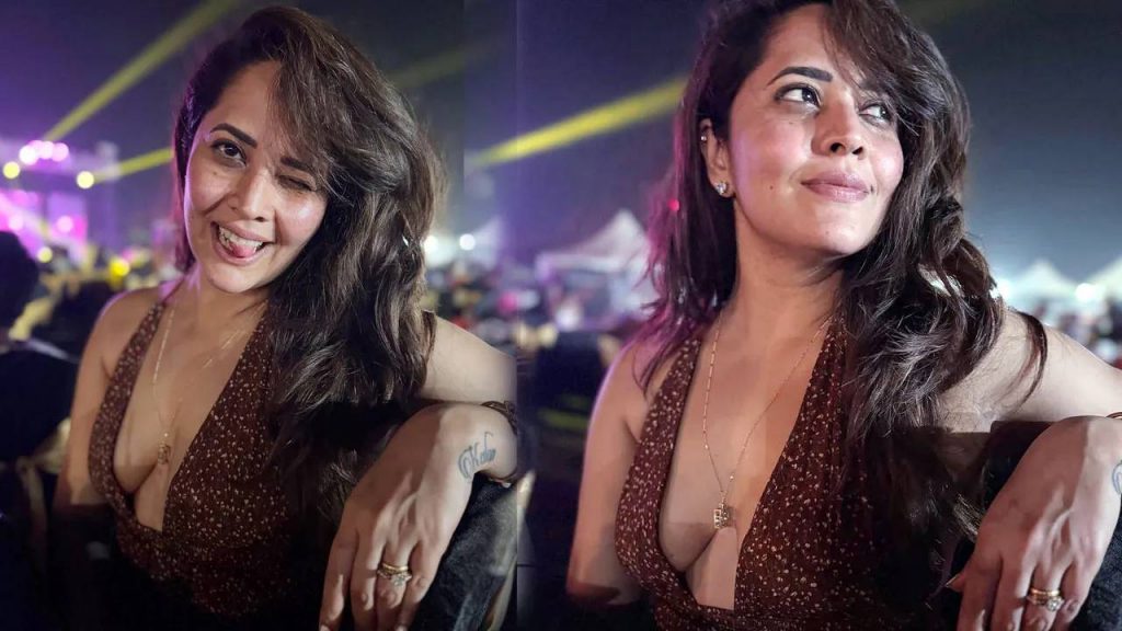 Anasuya New Year Bold Show Goes Viral In Social Media