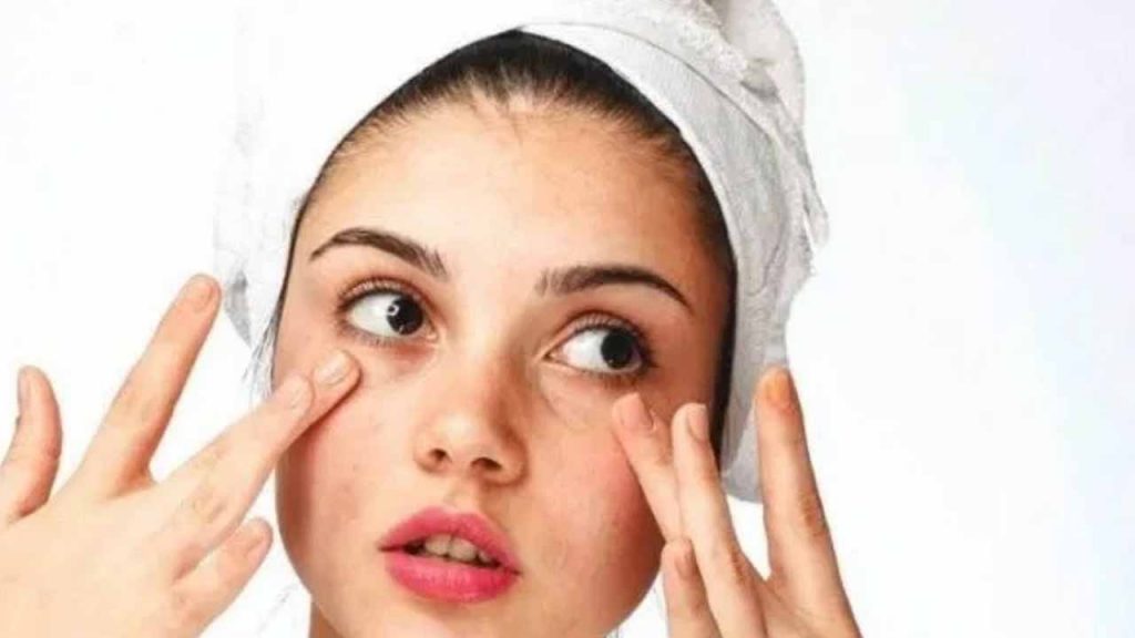 Say goodbye to dry skin with these tips.