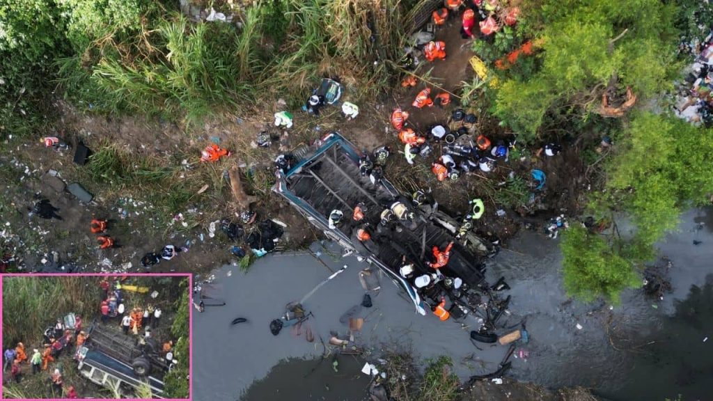 Bus Plunged Into Gorge Guatemala City Bus Accident Road Accident Min