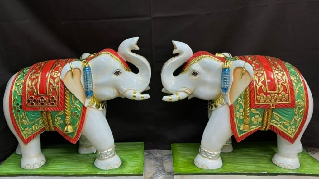 Elephant Idols