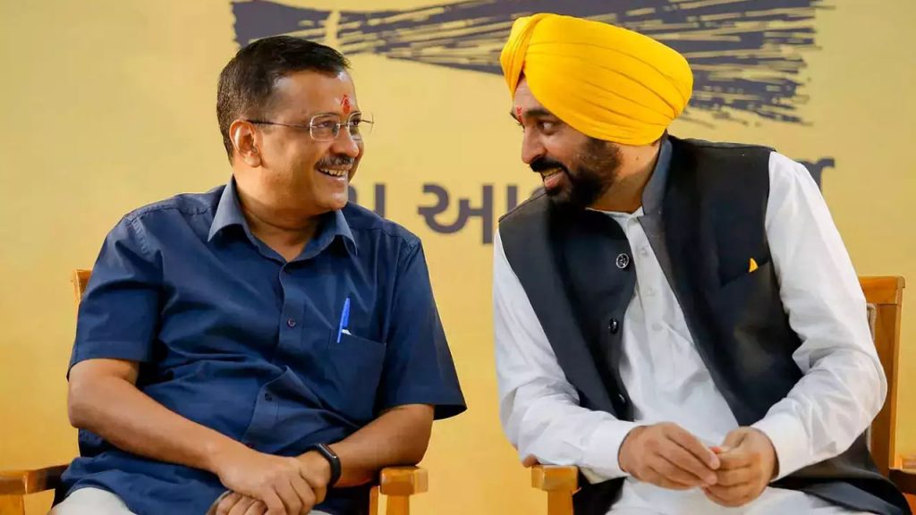 Kejriwal, Punjab CM meet.. Are you going to remove the CM..?