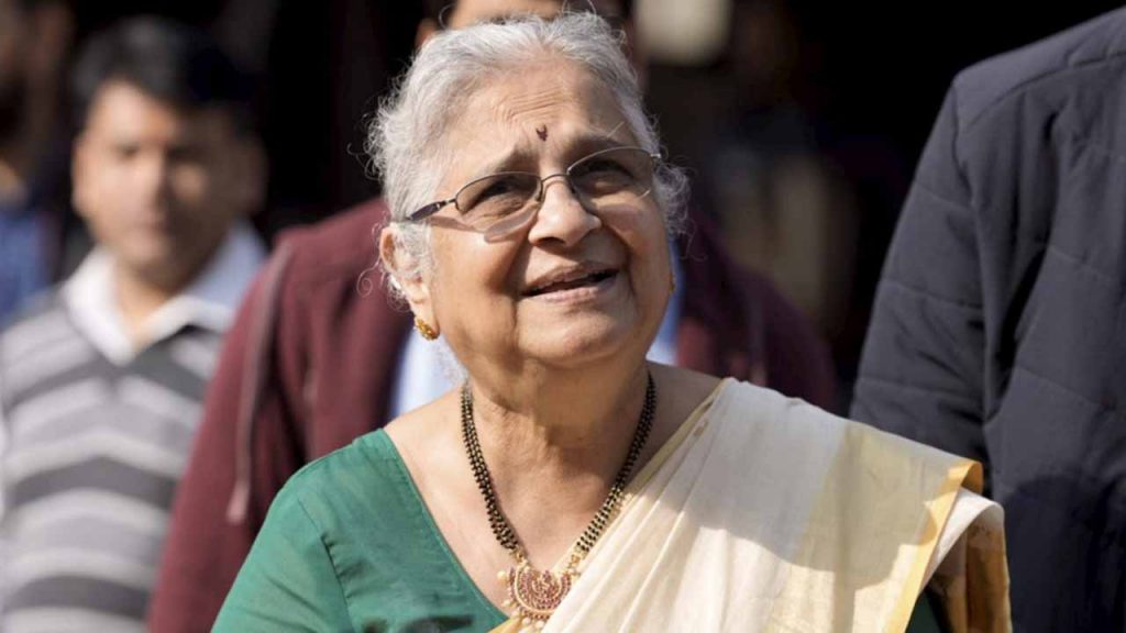 A person should learn many languages..I know 8 languages: Sudha Murthy
