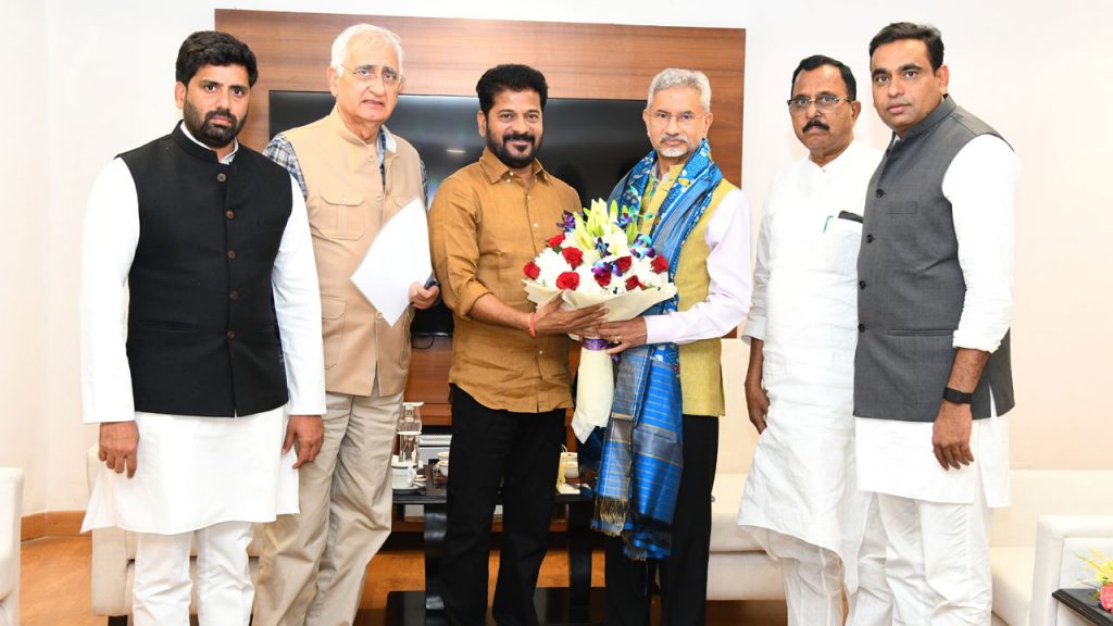 Cm Revanth Reddy Seeks Cent