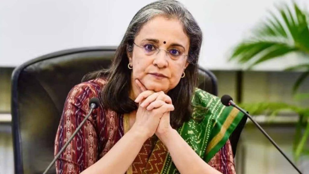 former SEBI chief approached the Bombay High Court