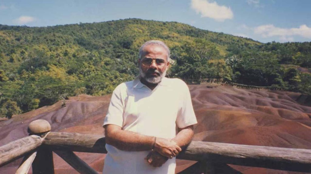 pm modi 1998 mauritius visit photos emerged