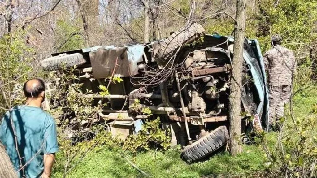 Crpf Vehicle Falls Into Val