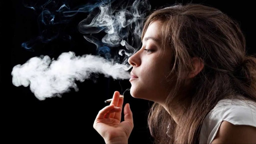 Smoking In Ac Room