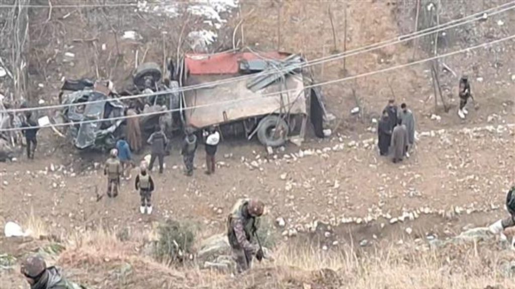 Army Vehicle Accident Army Vehicle Falls Into Gorge Jammu Kashmirs Ramban Indian Army