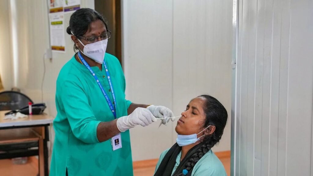 New Covid Variants Insacog India Govt Hospitals Delhi Karnataka Andhra Pradesh