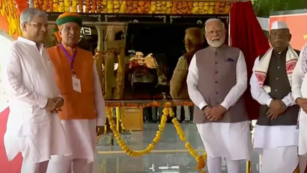 PM Modi inaugurated 103 Amrit Bharat Railway stations.. Key stations in Telangana and AP