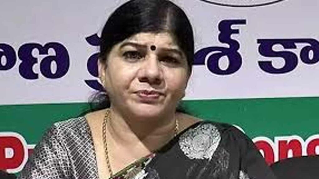 Show cause notices issued to Mahila Congress president Sunita Rao
