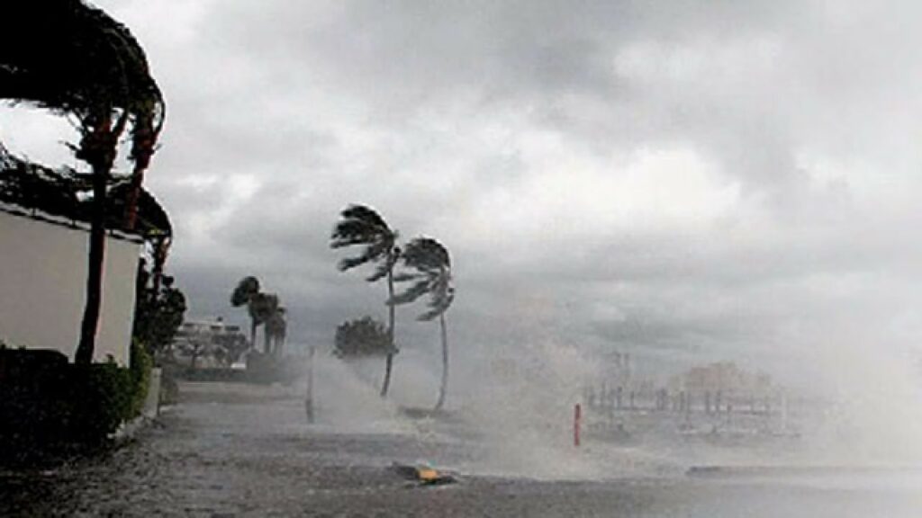 Southwest Monsoon Kerala Heavy Rains Ap Telangana Andhra Pradesh