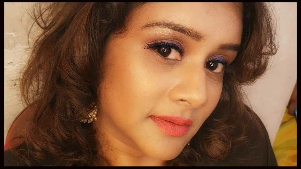 Anchor Swetcha Votarkar Eye