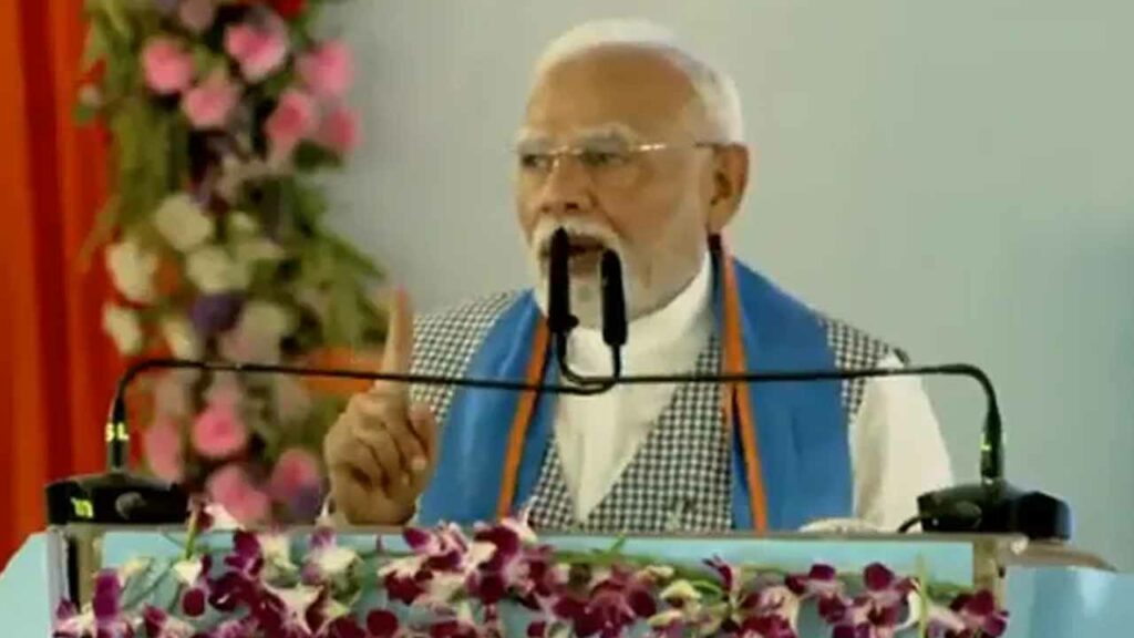 Congress' 'license raj' is the reason for poverty in the country: PM Modi