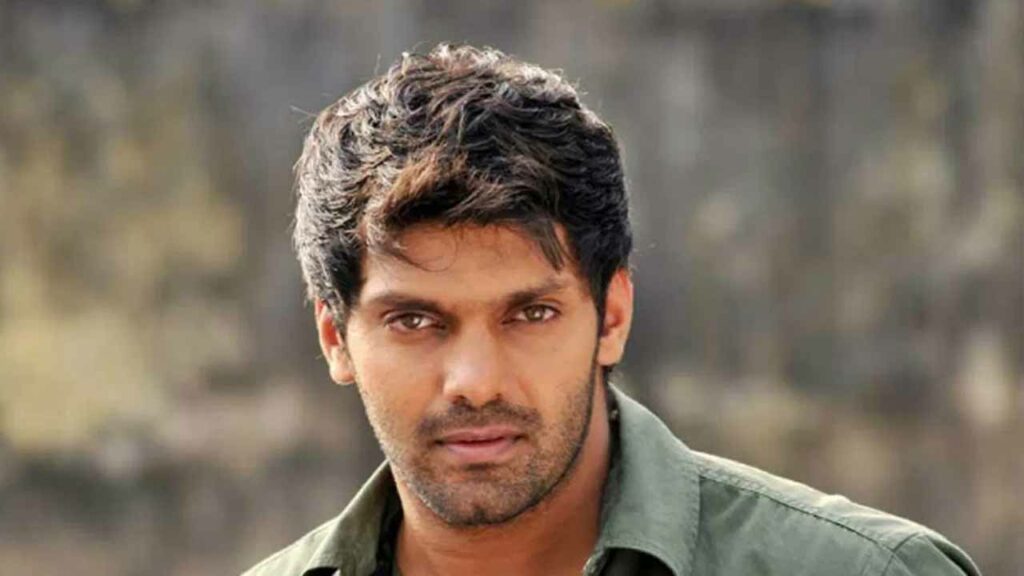 IT raids hero Arya's residence