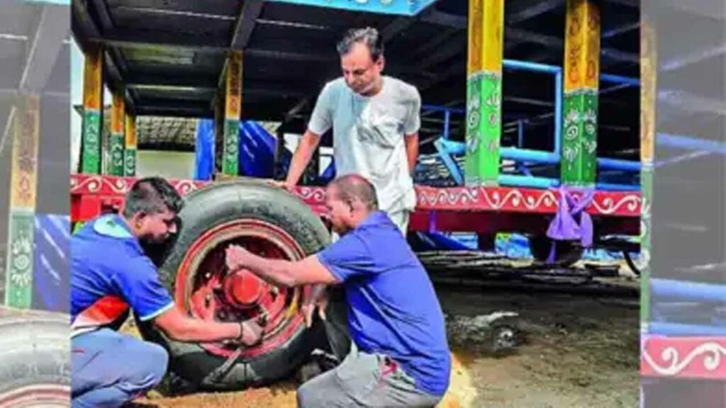 Jagannath chariot procession on Sukhoi fighter jet tires.. ISKCON innovative decision..!