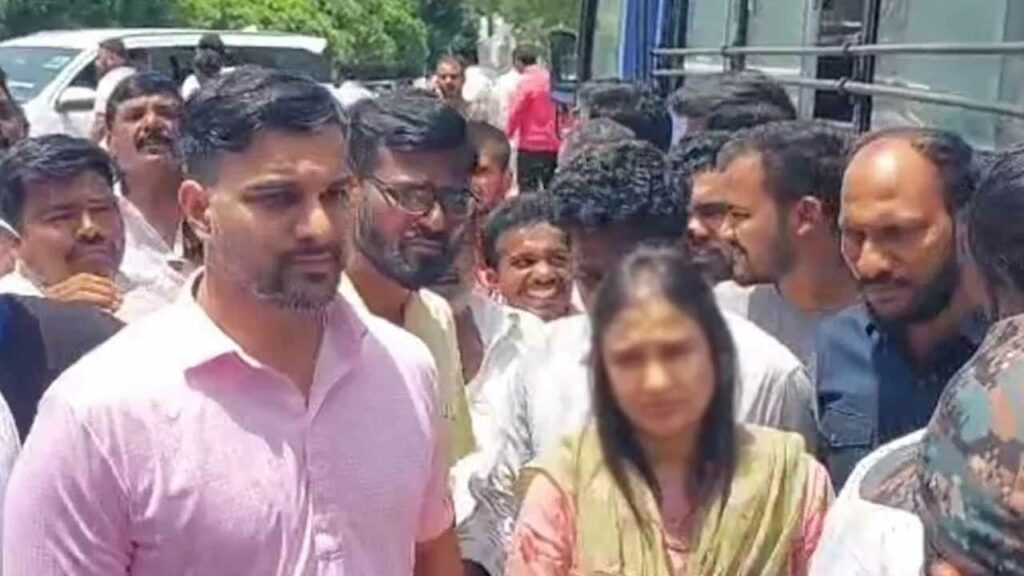 MLA Padi Kaushik Reddy shifted to MGM Hospital
