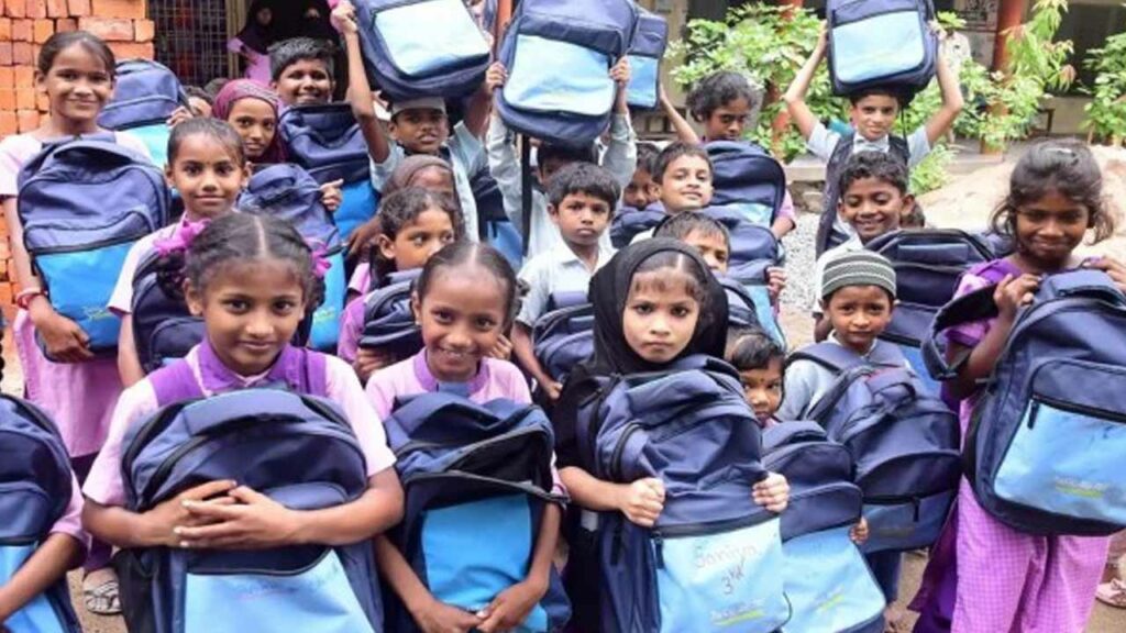 sarvepalli radhakrishnan vidyarthi mitra kits ready for distribution in AP...