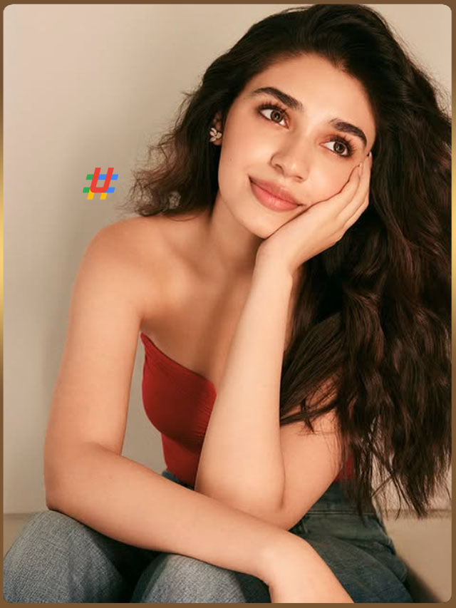 Krithi Shetty (2)