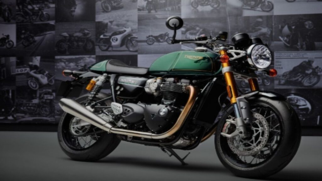Triumph Thruxton 400