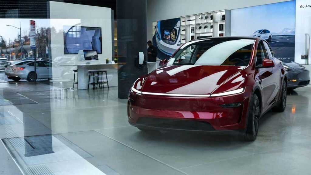 Tesla 2nd Showroom In India