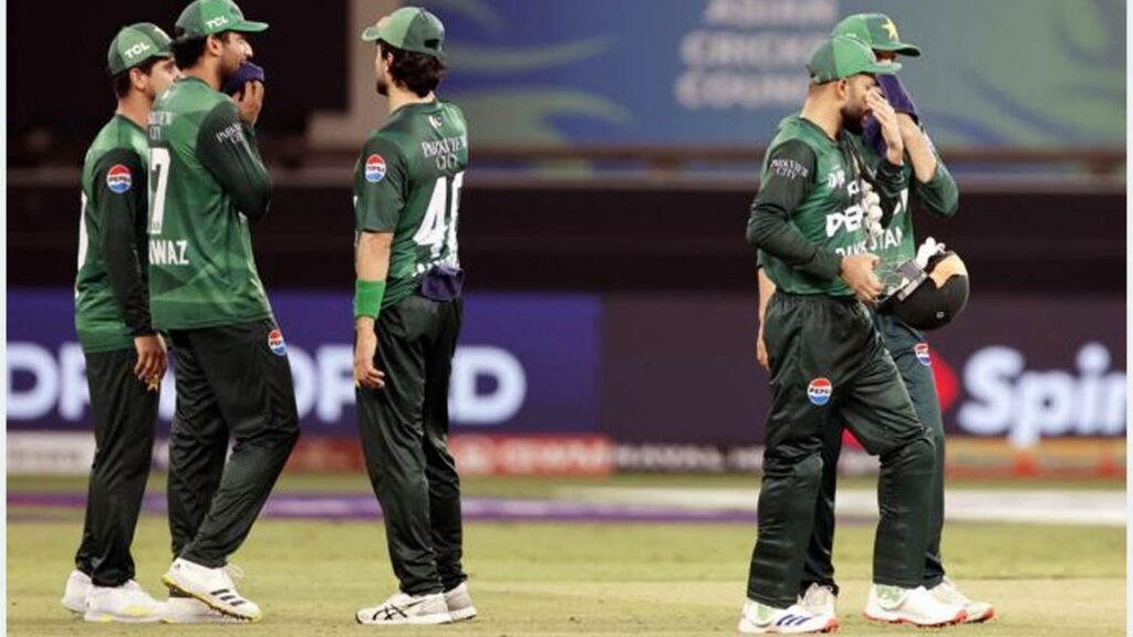 Pakistan Lodges Protest Aga